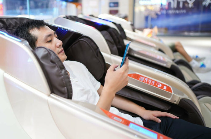 Mastering the Art of Relaxation: Innovative Features in Massage Chairs in Lahore, Pakistan