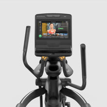 Load image into Gallery viewer, Performance Elliptical WITH TOUCH CONSOLE
